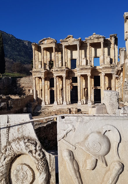Ephesus_Ruins_2_Haydar_Yalcin