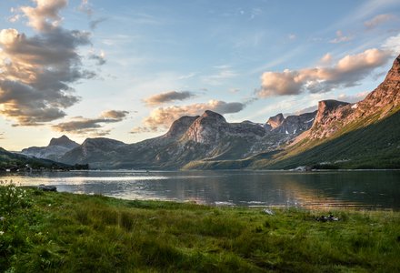 clouds_daylight_fjord_135157